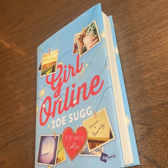 Girl Online, by Zoe Sugg (Zoella) - Picture 2 of 8